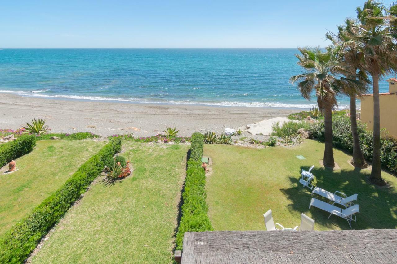 Urb Playa Azul 24 Estepona